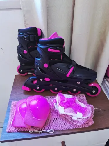 Patins Infantil Ajustável 36 ao 39 com Kit de Proteção Rosa