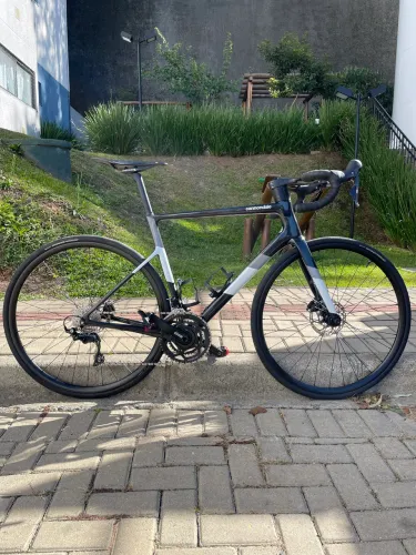 Road/Speed Cannondale SuperSix EVO - Tamanho 54 | Shimano 105 11v | Medidor Potência 