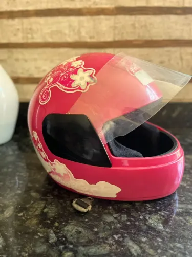 VENDE: OS DOIS POR 80 REAIS. ADULTO, INFANTIL. 