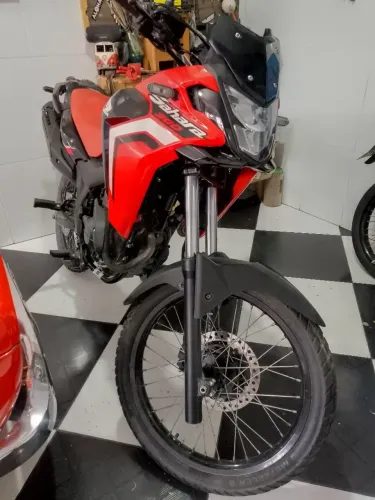 Moto sahara 300