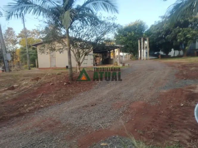 POUSADA RURAL COM 22000M² À VENDA A 2KM DA CIDADE DE TAMARANA