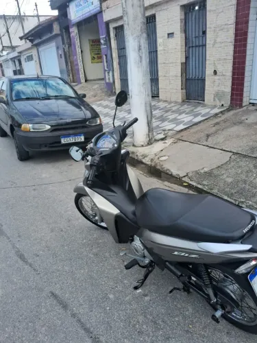 Biz novinha retirar em São Vicente * Paula