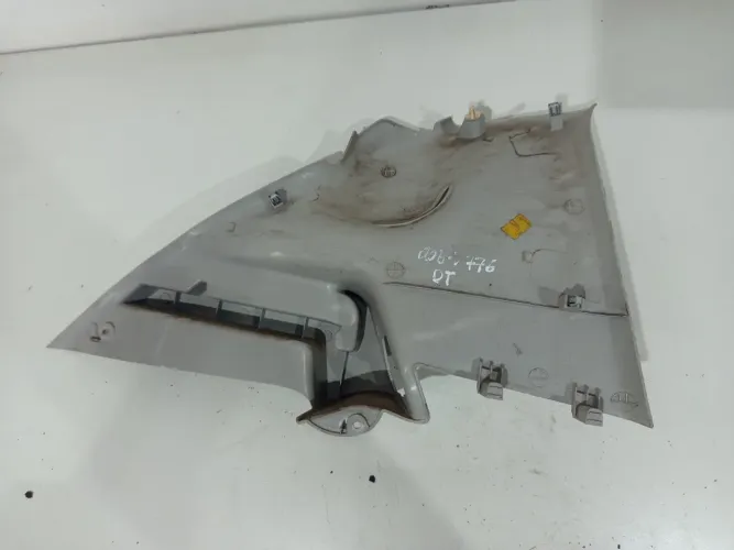 Suporte Direito Tampão Bagagito Peugeot 206 1999 2000 A 2010