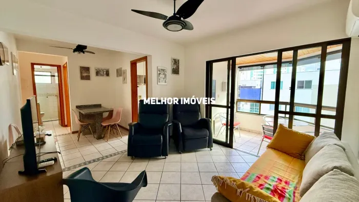 Quasar - Apartamento á venda no Edifício Quasar com 2 dormitórios localizado em Balneário