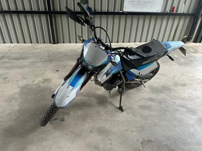 Honda NX 200 1997