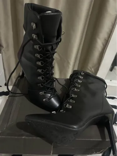 Bota feminina