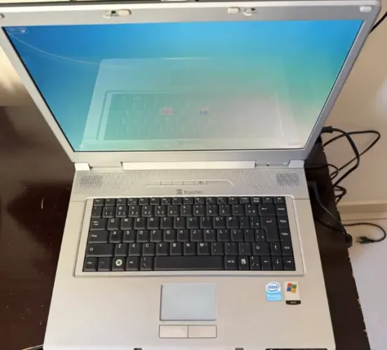 Itautec INFOWAY NOTE W7636
