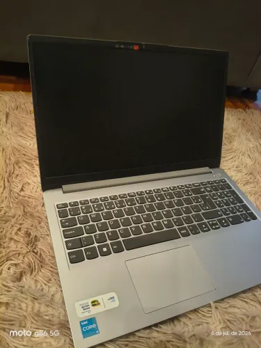 Notebook Lenovo Core i3
