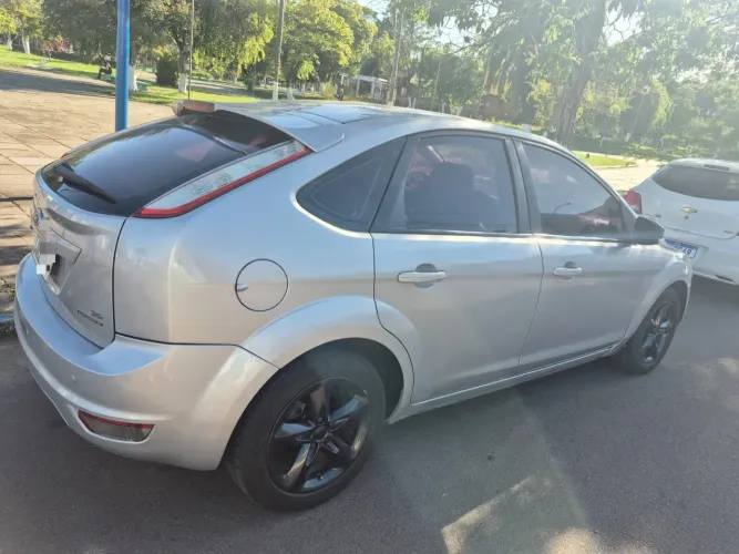 Ford Focus 2.0 16v/ 2.0 16V Flex 5P 2009
