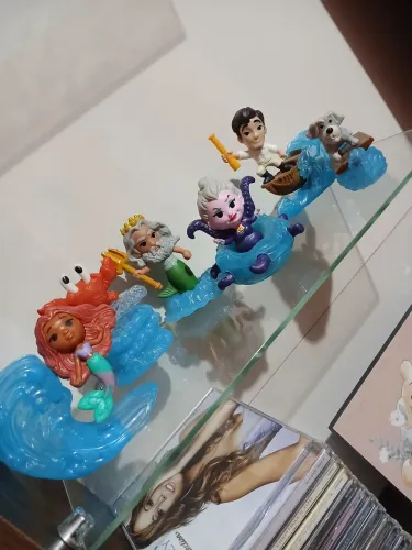 Miniaturas A Pequena Sereia MC Donalds