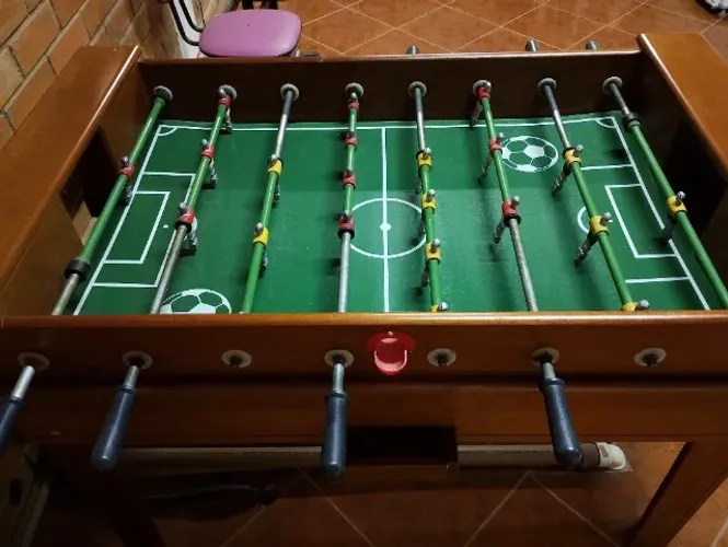 Vendo pebolim semi nova