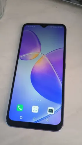 Infinix HOT 11