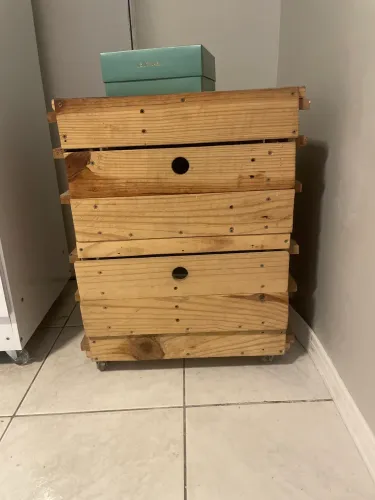Mesinha com rodinhas de pallet