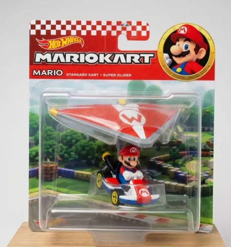 Hot wheels mario kart mario asa delta
