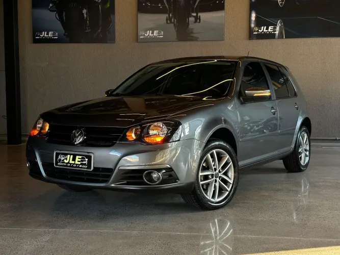 Volkswagen Golf Sportline 2.0 MI Total F. 8V Tip. 2013
