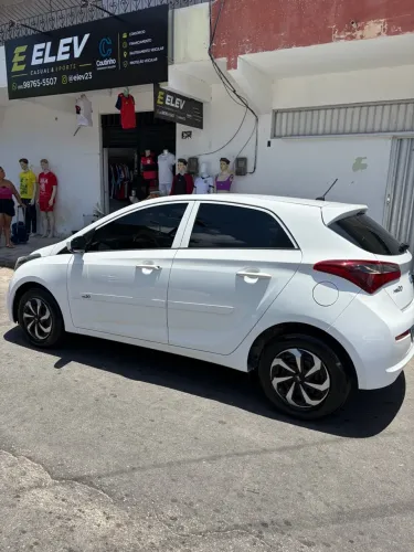 Hyundai HB20 Unique 1.0 Flex 12V Mec. 2019