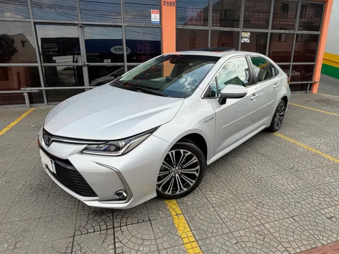 Toyota Corolla Altis Prem. Hybrid 1.8 Flex AUT 2023