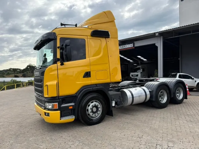 Scania 114 LA 380 ano 2007 trucado com ar condicionado suspensão a ar 2°dono