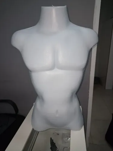 Manequim para loja em perfeito estado