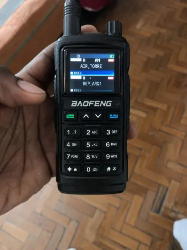 Rádio HT Baofeng UV-17 Pro - GPS - Completo .