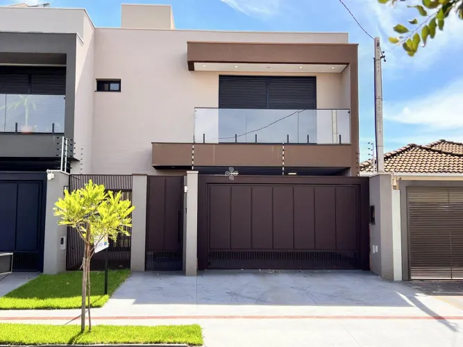 Sobrado com 3 Suítes e 191m²  Parque Alvorada, Dourados MS REF: 82