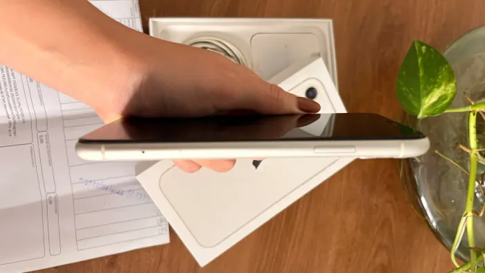 IPHONE 11 - 128gb 