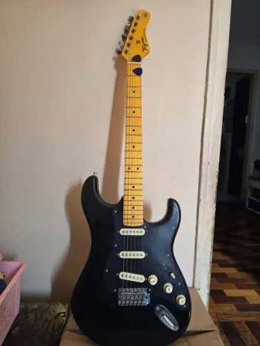 Guitar Tagima TG-530 / Ponte Fender + Amplificador + Capa + Cabo