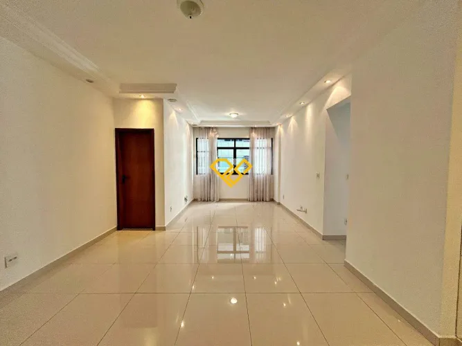 Apartamento 2 Quartos para Locação em Santos - SP