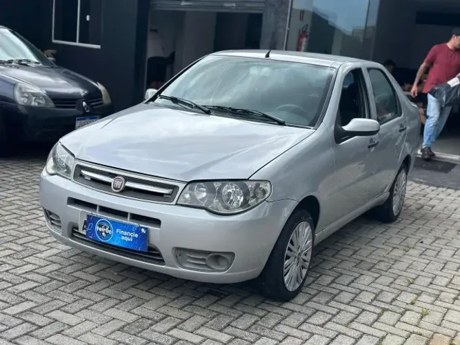 Fiat Siena Celebration 1.0 Fire Flex 8V 4P 2011