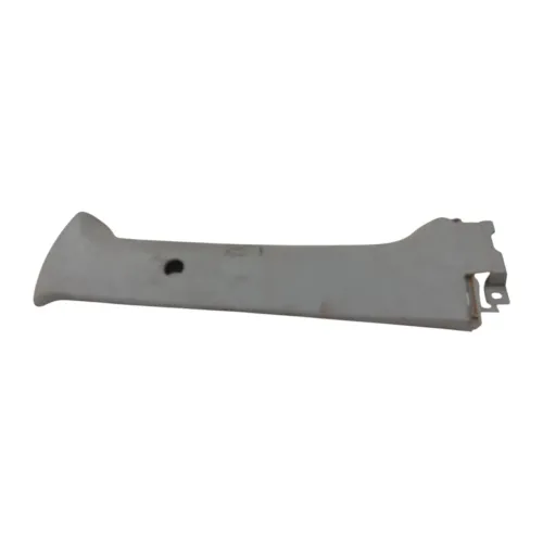Moldura Coluna Traseira Direita Mitsubishi Pajero Tr4 05 A15