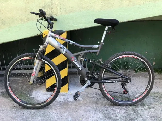 Bicicleta Track Aro 26 Seminova