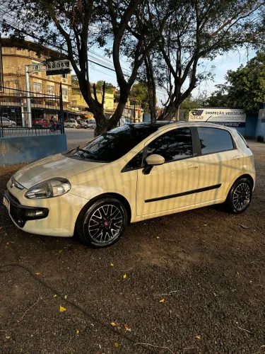 Fiat Punto Essence 1.6 Flex 16V 5P 2014