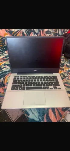 Notebook i5 bem conservado .