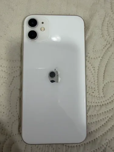 iPhone 11,64Gb