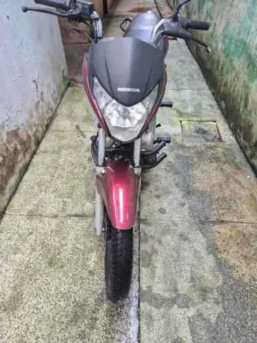 VENDO MOTO HONDA TITAN 150C C MODELO 2012 CONSERVADA UNICO DONO, PNEUS NOVOS E BATERIA NOV