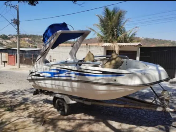Lancha 16 pés, motor yamaha 40hp