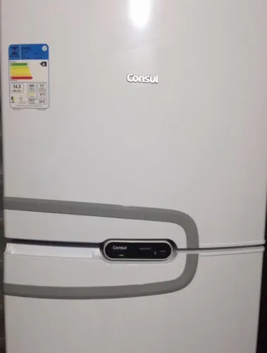 Geladeira consul Novaaaa Entrego Grátis