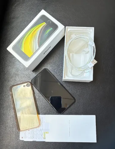 Iphone SE 2020 - 2º geração, preto 128GB original, único dono.