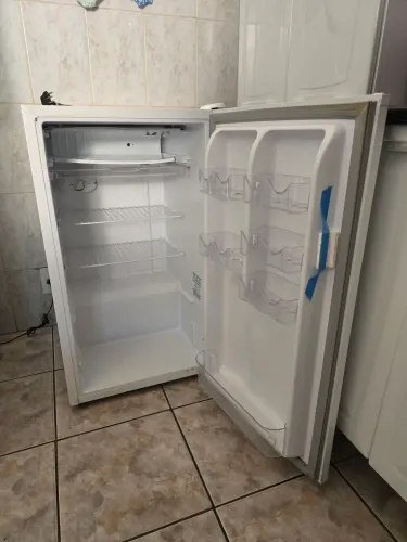 Frigobar Electrolux 122L Branco RE120