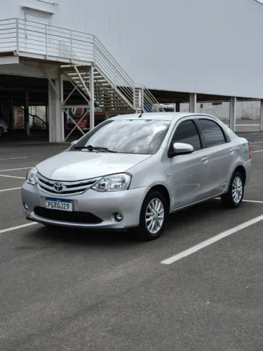 Toyota Etios XLS Sedan 1.5 Flex 16V 4P Mec. 2014