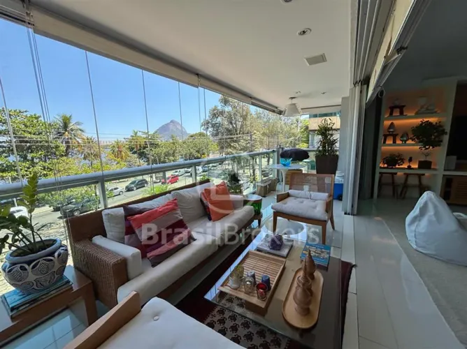 Lagoa, Borges de Medeiros, frontal, varanda, 4 suites, 3 vagas, 213m2
