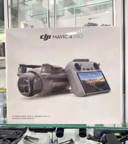 Drone Dji Mavic 4 Pro Combo Fly More Controle com Tela