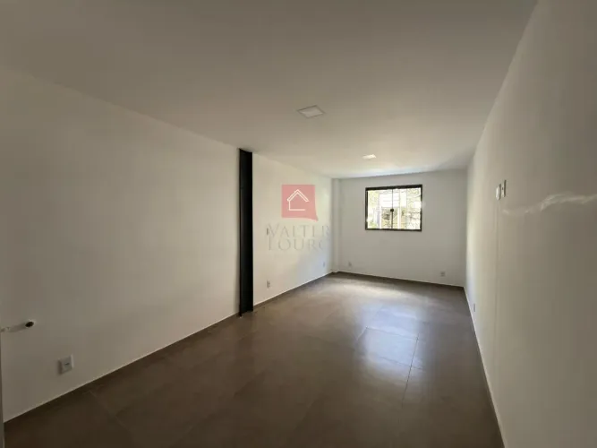 Apartamento para locação na Rua Teresa, Petrópolis RJ.