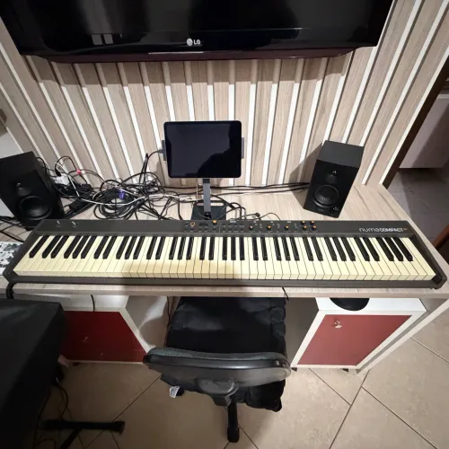 Teclado Studiologic Numa Compact SE