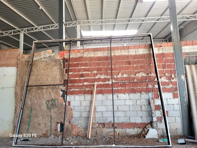 Estrutura para fachada em metalon 3,70 x 4,50
