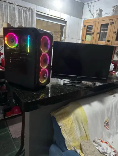 PC GAMER + MONITOR