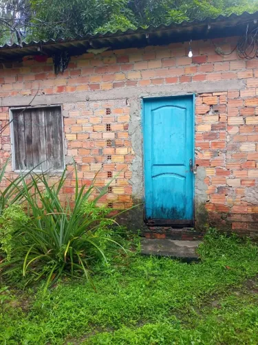 Vendo terreno com casa em cotijuba
