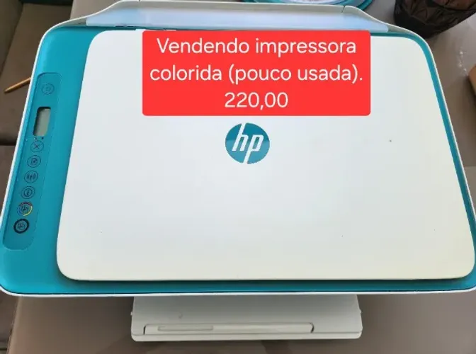 Impressora HP colorida