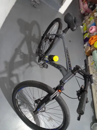 Bicicleta Oggi aro 29 8v