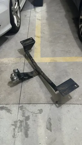 Engate para Audi A3 2014-2018